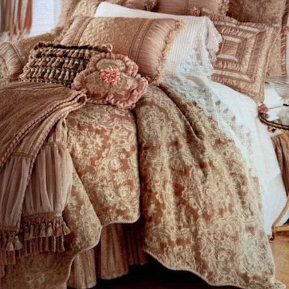 Vintage Style Floor Length Cotton Nightgown - Picture 10 of 10